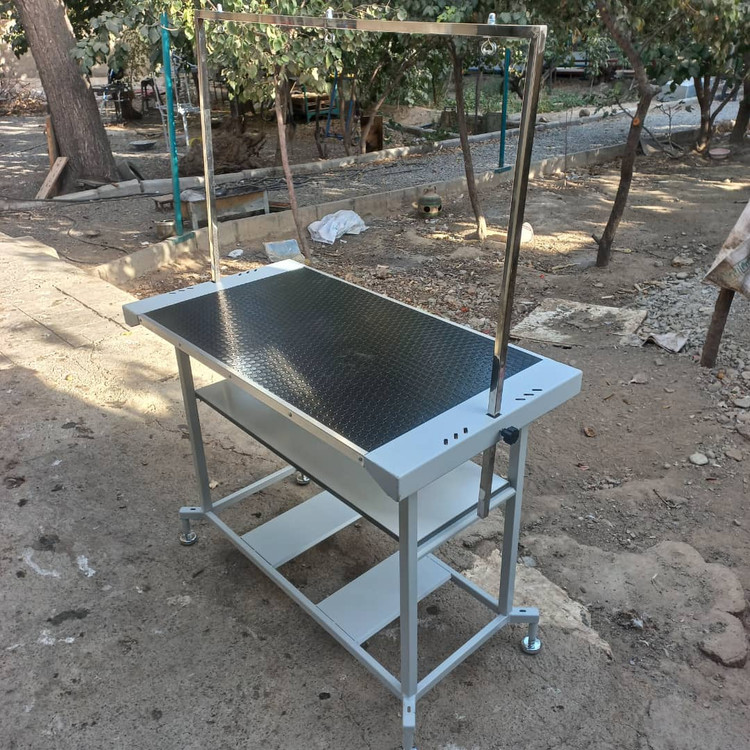 میز معاینه دامپزشکی